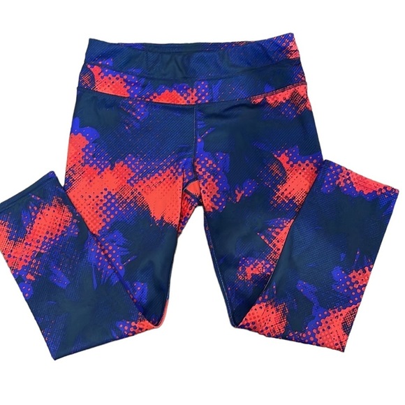 ATHLETA Blue and red 3/4 leggings. Size small - Picture 8 of 12